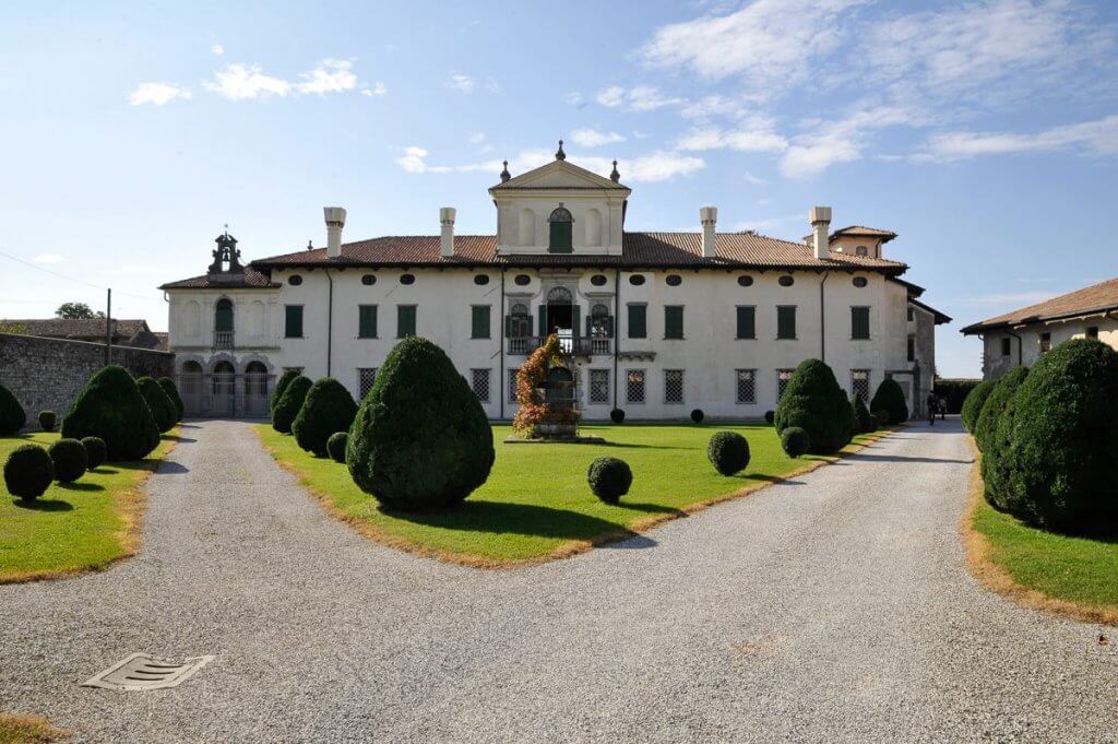 Villa De Claricini Dornpacher